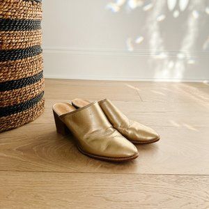 Madewell The Harper Mule in Gold Metallic Size 10